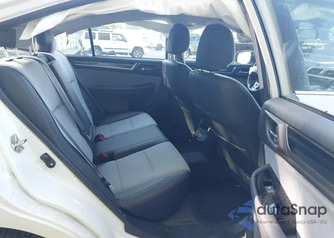 2019 Subaru Legacy 2.5I Sport z USA, uszkodzony, nr VIN 4S3BNAR67K3030153